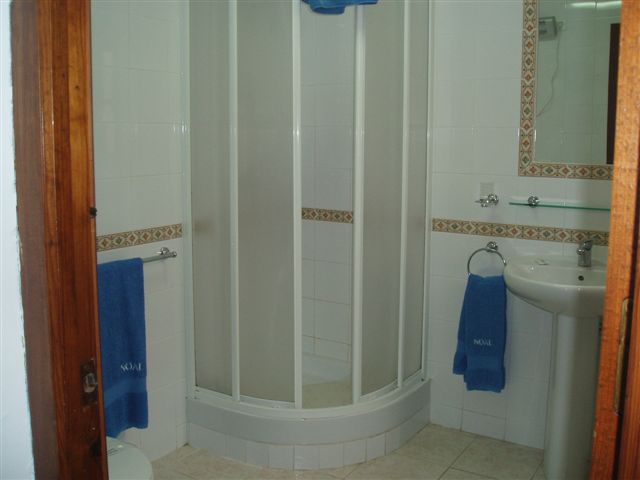 Example Playa Bathroom