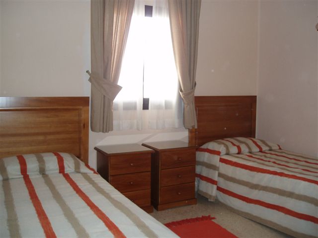 Example Playa Twin Bedroom